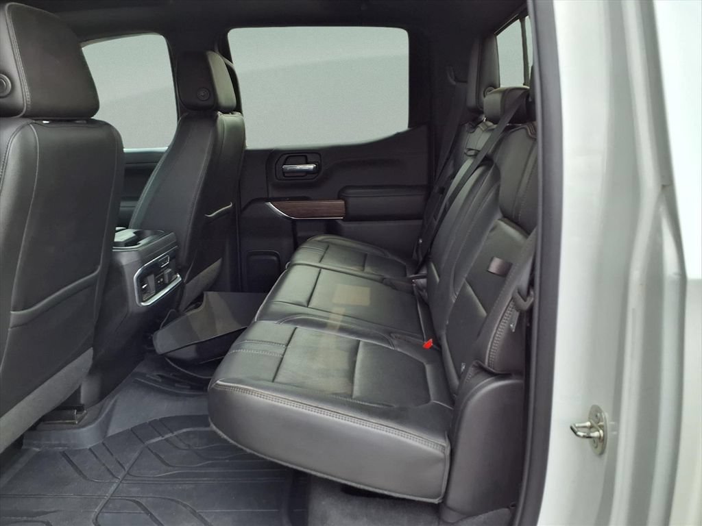 Certified 2019 Chevrolet Silverado 1500 High Country w/ Technology Package AWD/4WD image 16