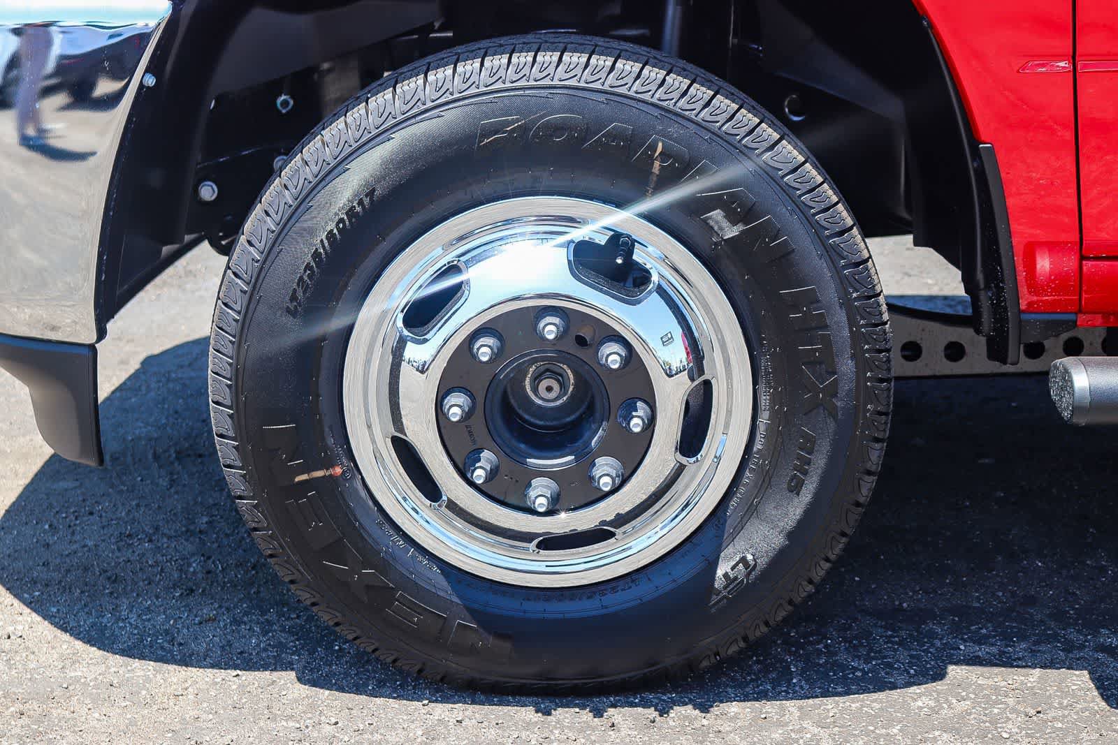 New 2026 RAM 3500 Tradesman AWD/4WD image 8
