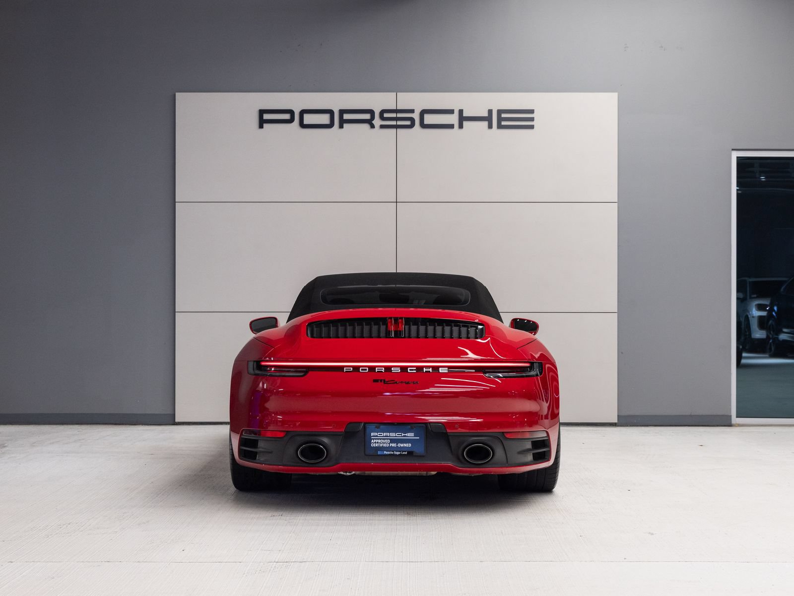 Certified 2022 Porsche 911 Carrera RWD image 6