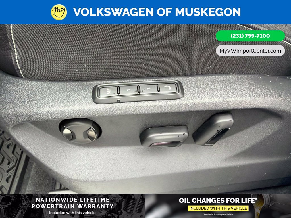 New 2026 Volkswagen Atlas Cross Sport SEL Premium R-Line AWD/4WD image 13