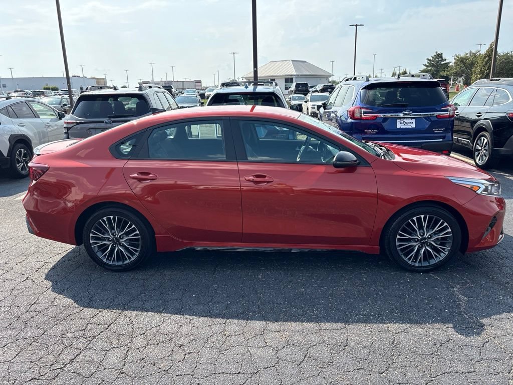 Used 2023 Kia Forte GT-Line w/ GT-Line Technology Package FWD image 2