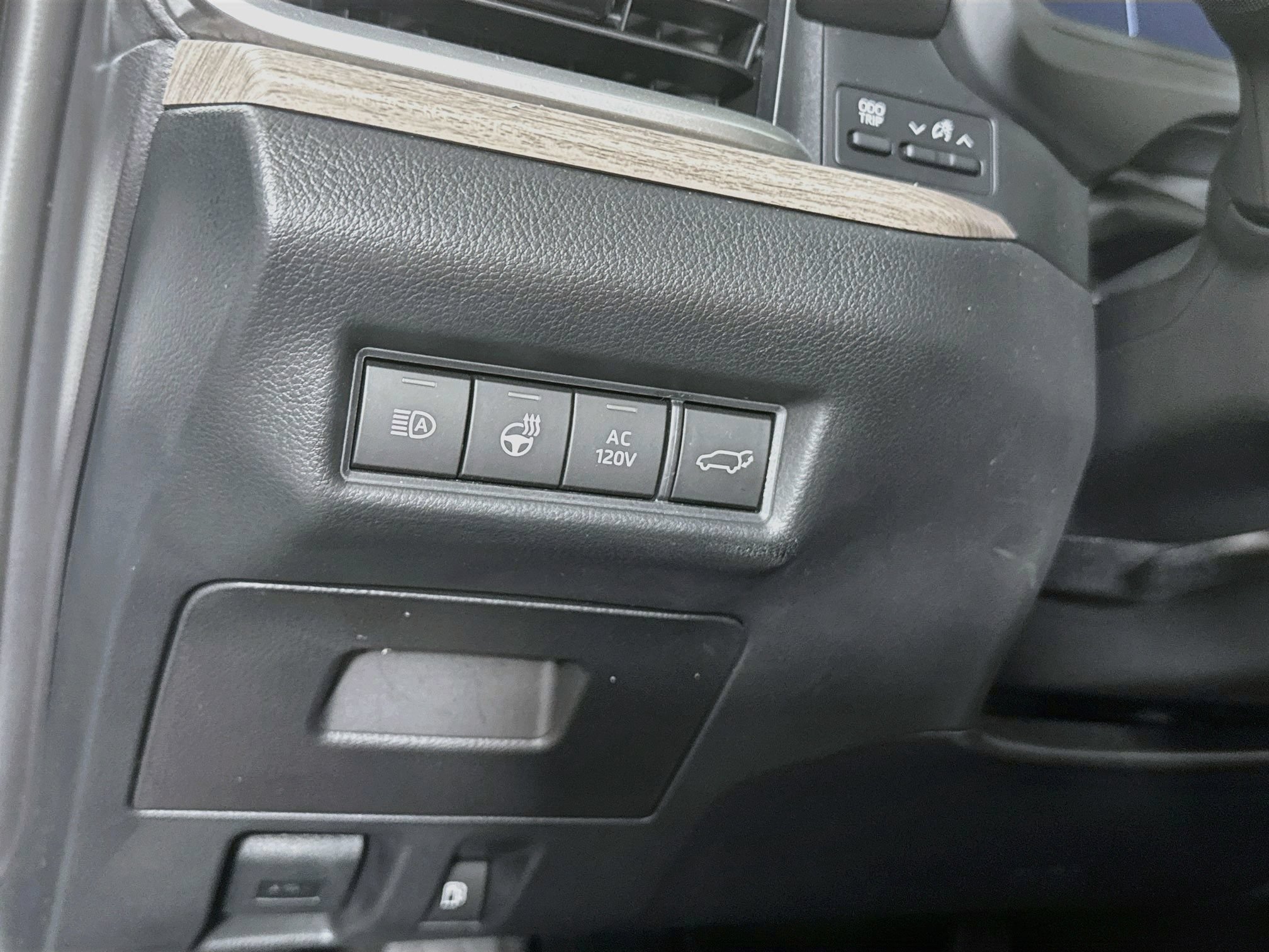 Certified 2026 Toyota Grand Highlander AWD Hybrid image 12