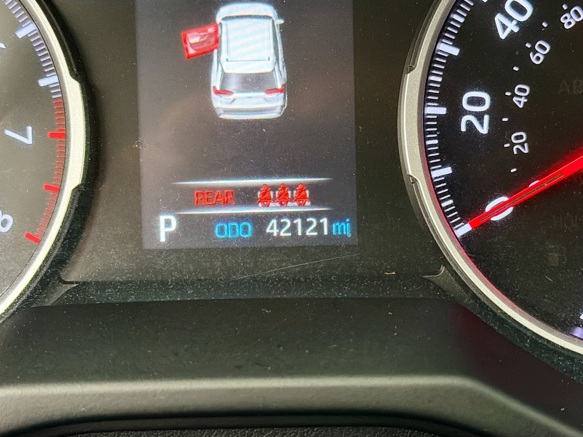 Used 2022 Toyota RAV4 XLE Premium image 41