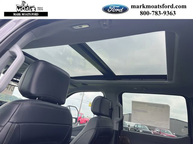 New 2025 Ford F250 Lariat w/ Lariat Ultimate Package image 12