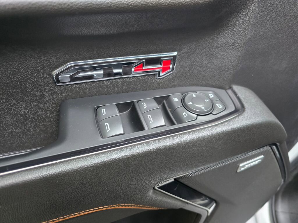 Used 2022 GMC Sierra 1500 AT4 w/ AT4 Premium Package image 33