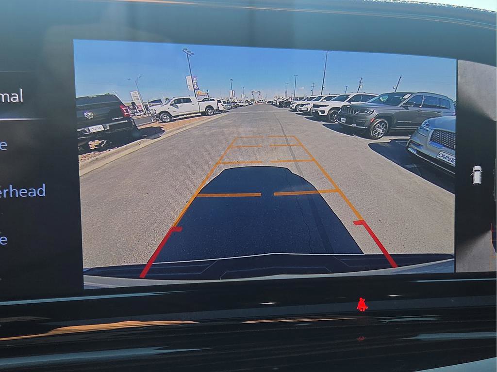 Used 2024 Cadillac Escalade ESV Sport RWD image 17