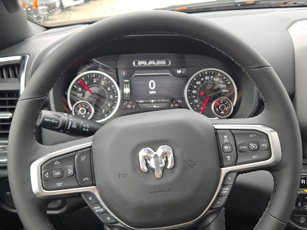 New 2026 RAM 1500 Big Horn AWD/4WD image 36