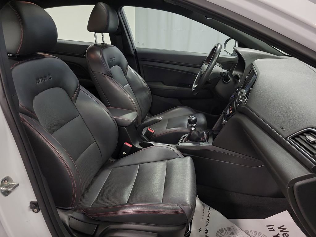Used 2018 Hyundai Elantra Sport image 26