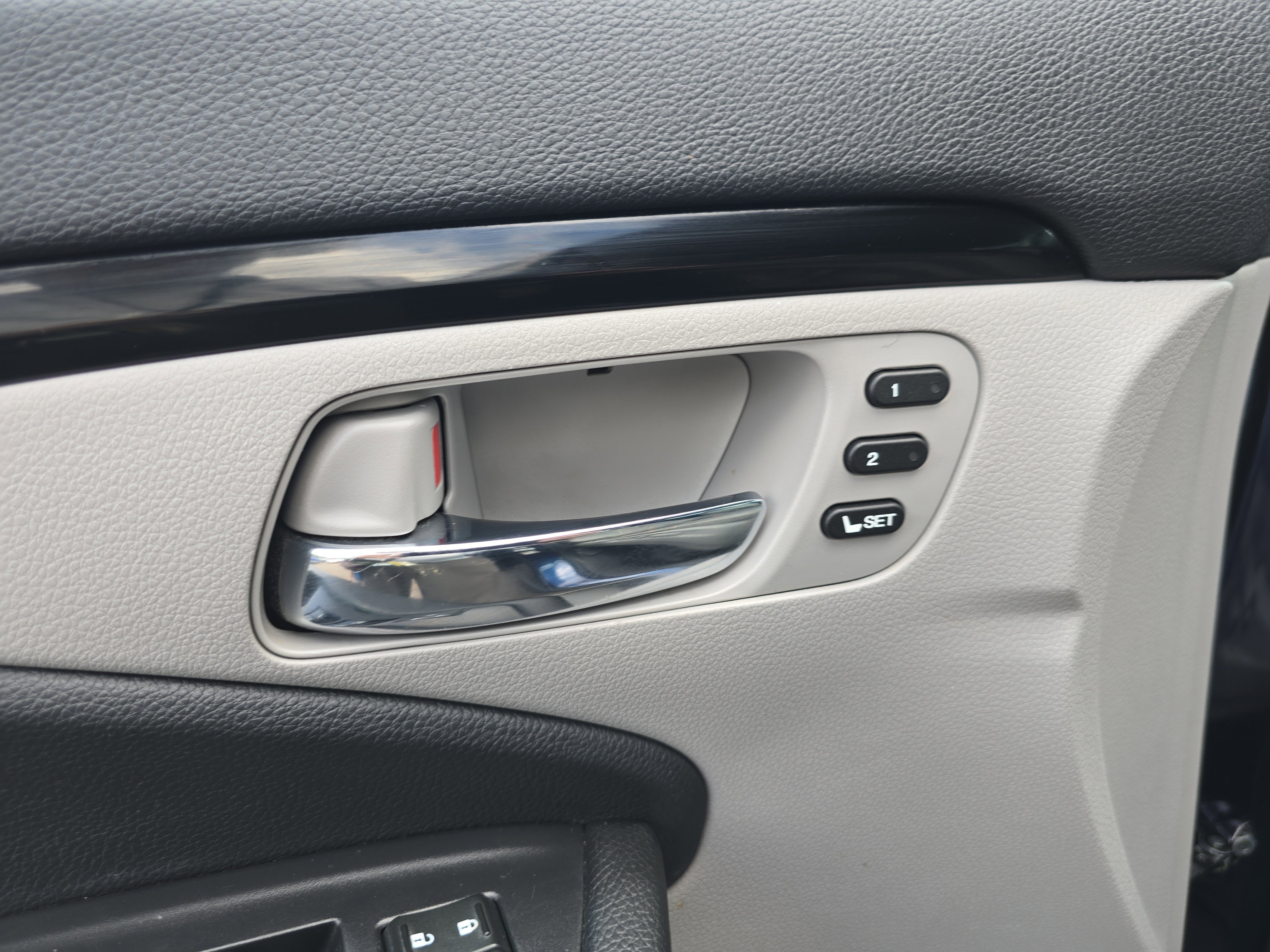 Used 2019 Honda Ridgeline RTL-E image 19