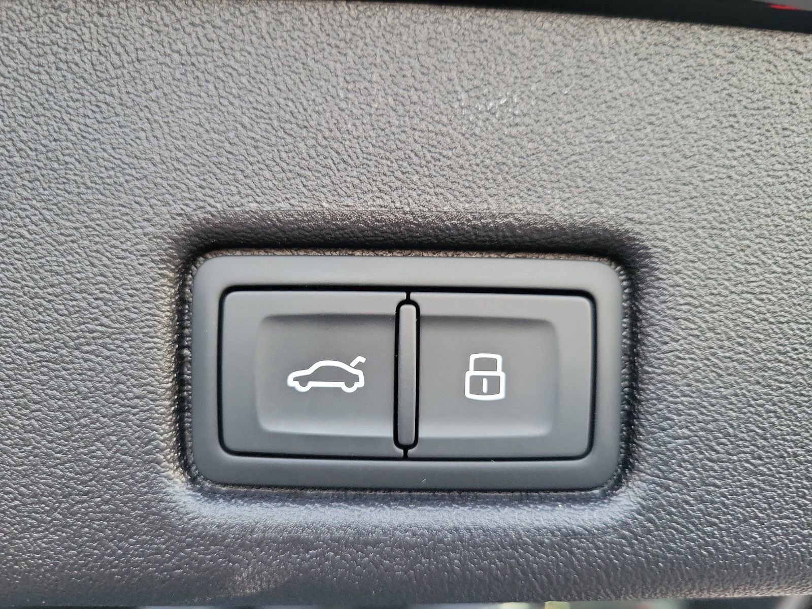 New 2025 Audi Q5 Premium Plus image 10