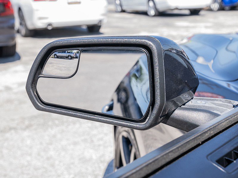 Used 2018 Ford Mustang GT image 29