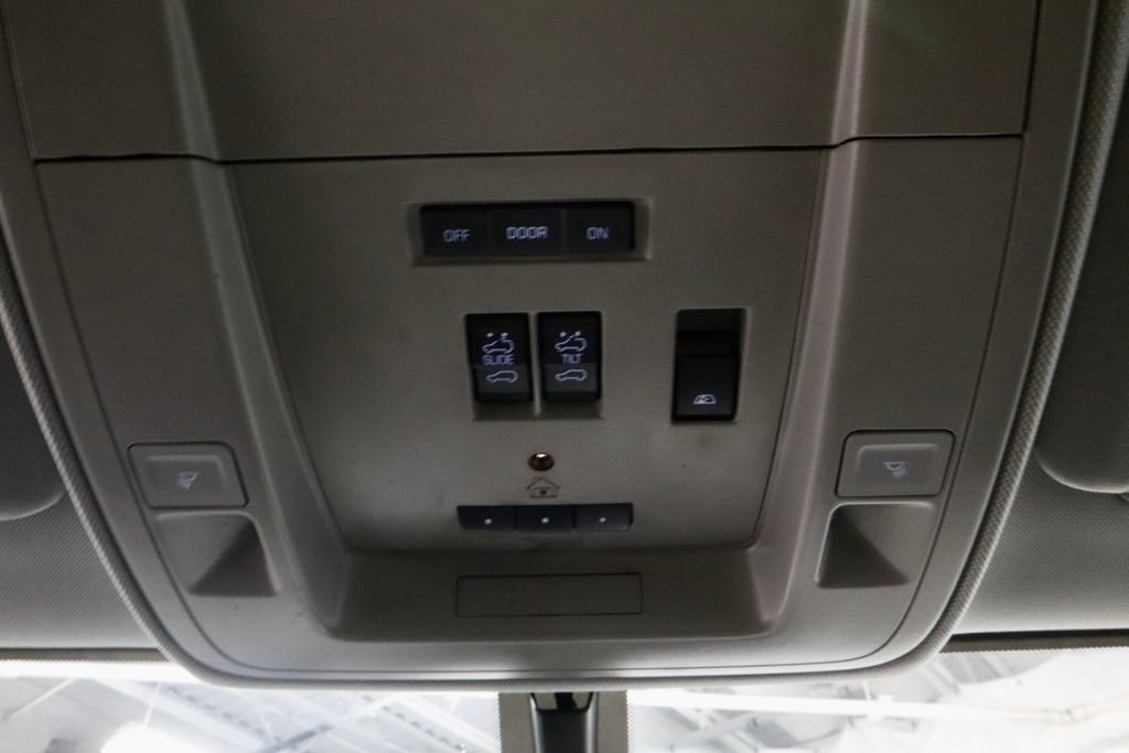 Used 2016 Chevrolet Silverado 2500 LTZ w/ Duramax Plus Package image 33