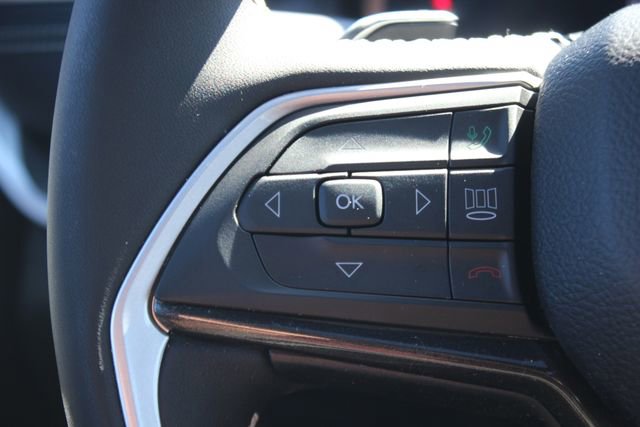 Used 2023 Jeep Grand Cherokee Altitude image 14