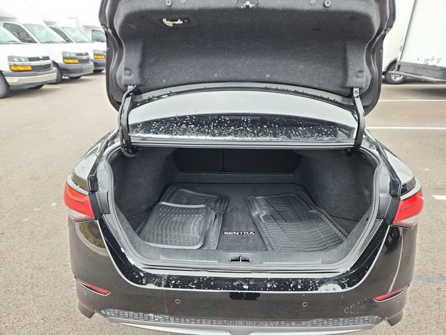 Used 2020 Nissan Sentra SR w/ Premium Package image 32