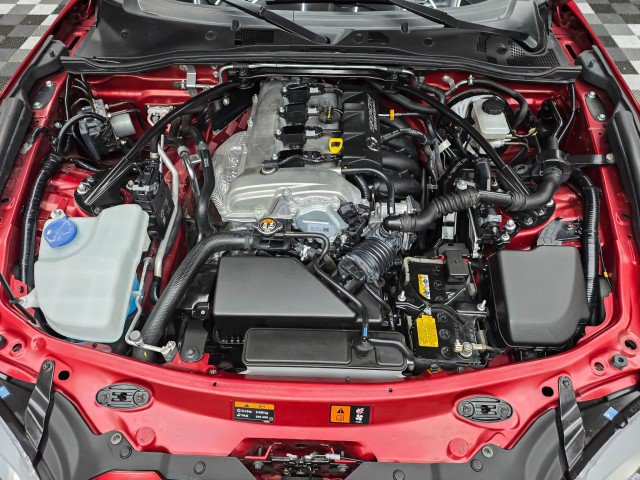 Used 2016 MAZDA MX-5 Miata Club RWD image 31