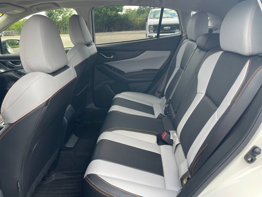 Used 2019 Subaru Crosstrek 2.0i Limited w/ Moonroof Package w/Navigation AWD/4WD image 23
