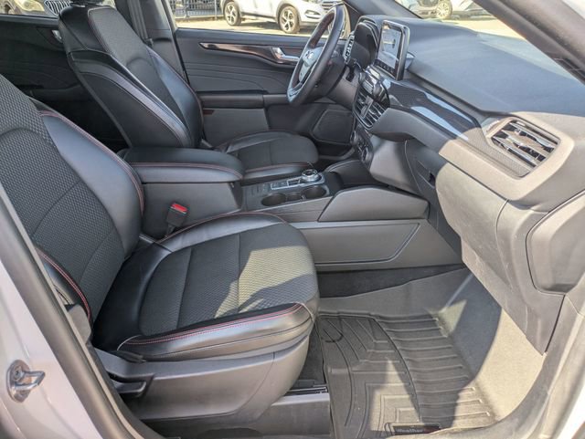 Used 2023 Ford Escape ST-Line image 24