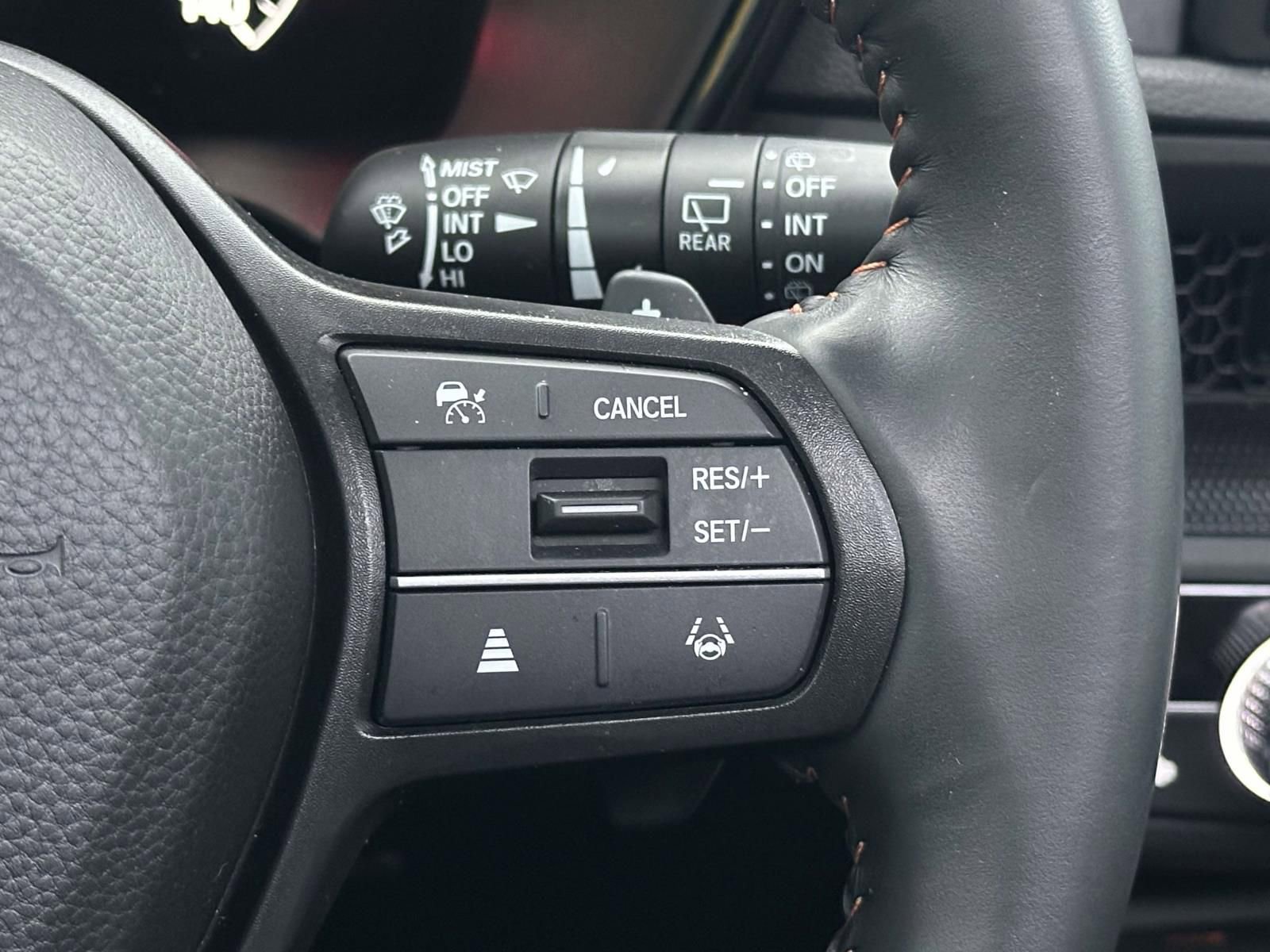 Used 2025 Honda CR-V Sport image 24