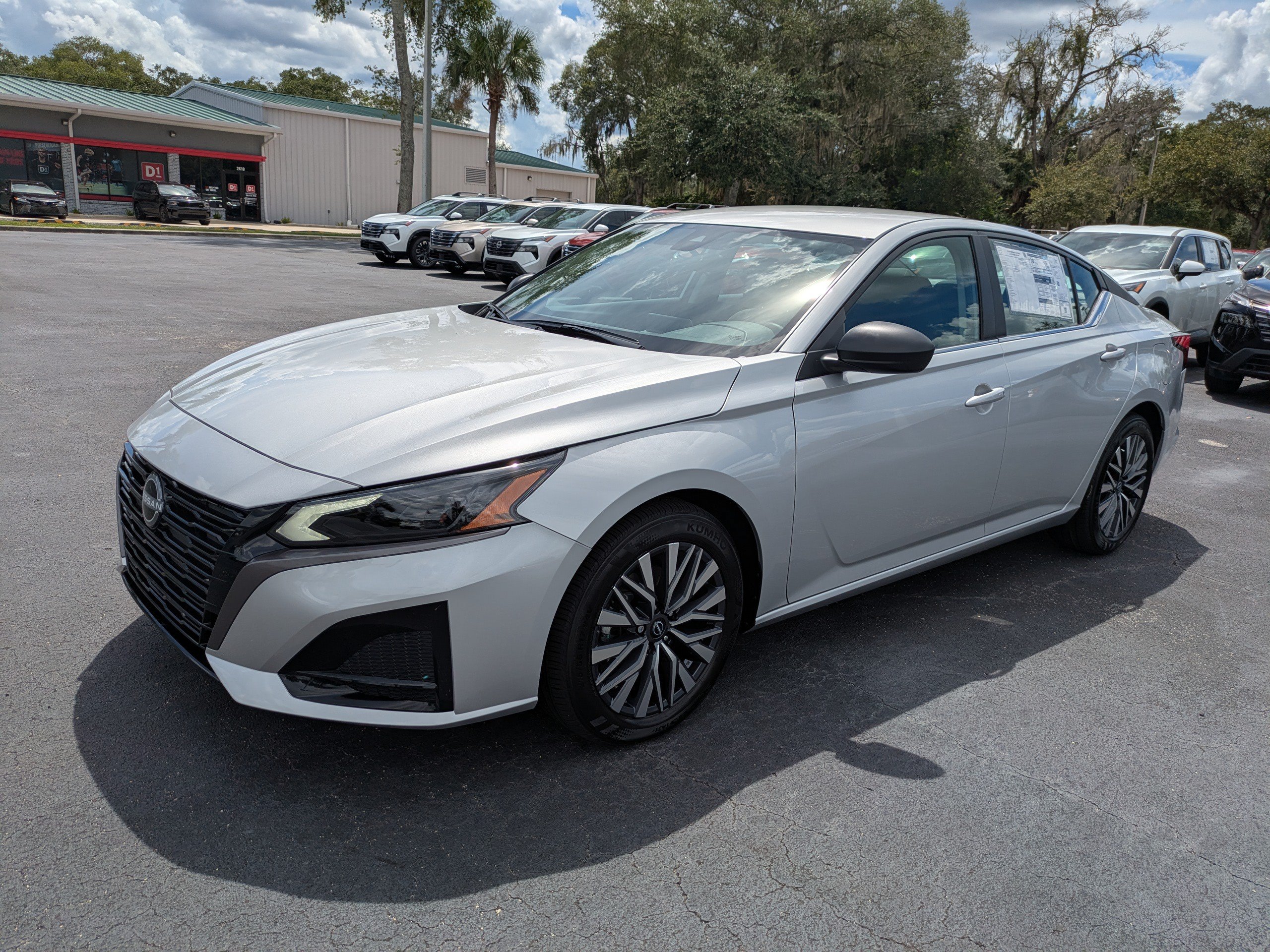 New 2026 Nissan Altima 2.5 SV FWD image 8