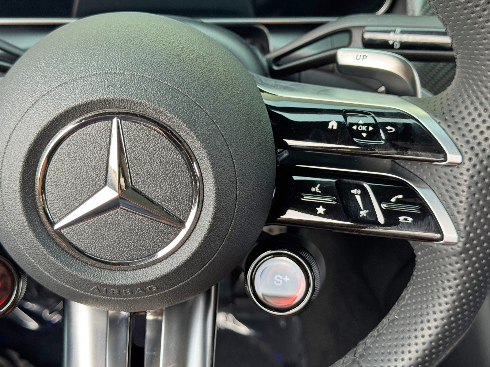 Used 2025 Mercedes-Benz GLC 63 AMG S image 24