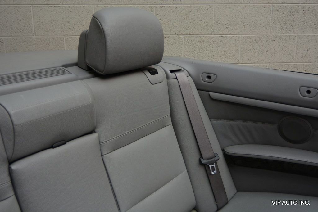 Used 2007 BMW 335i Convertible image 24
