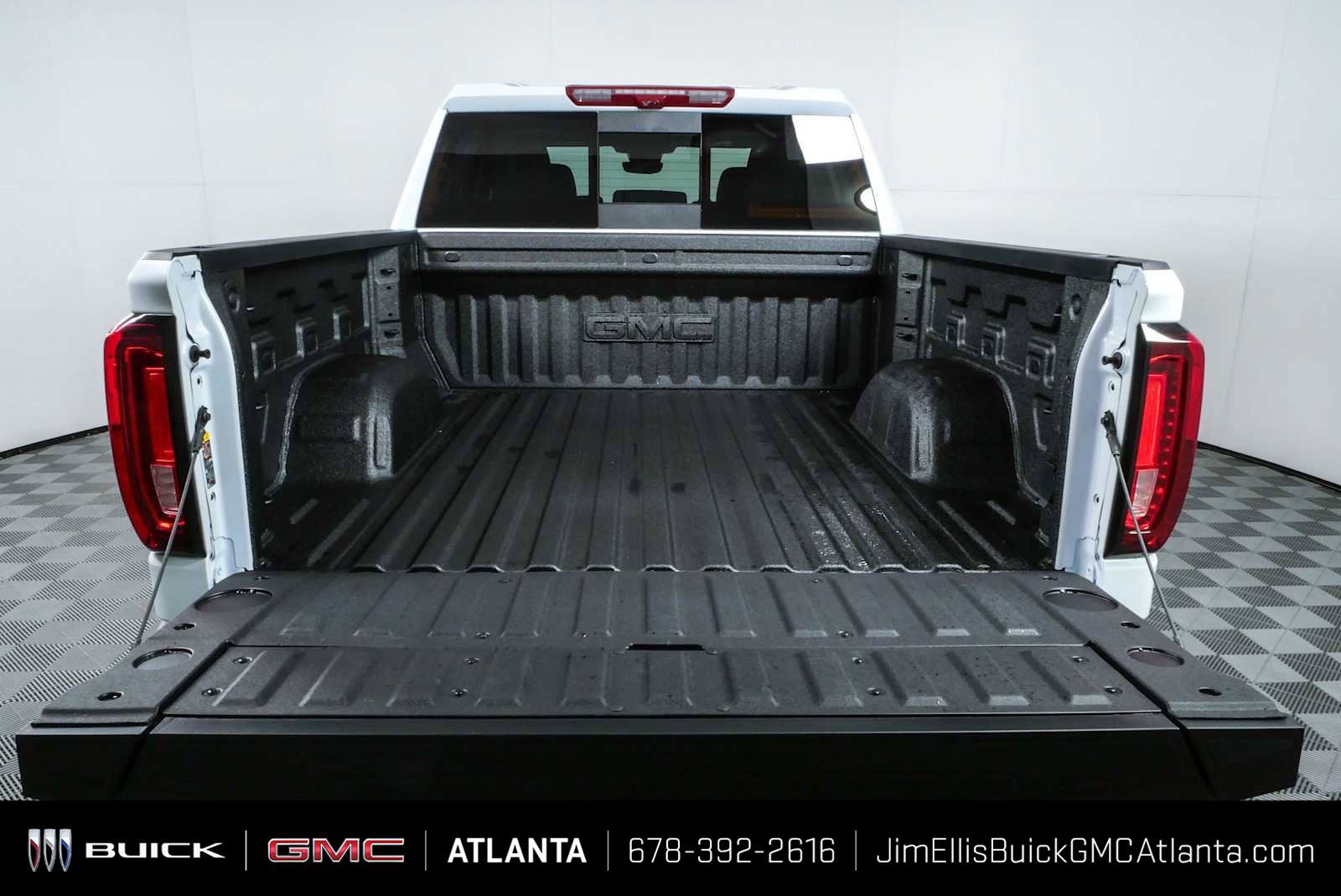 New 2026 GMC Sierra 1500 Denali w/ Denali Reserve Package AWD/4WD image 34