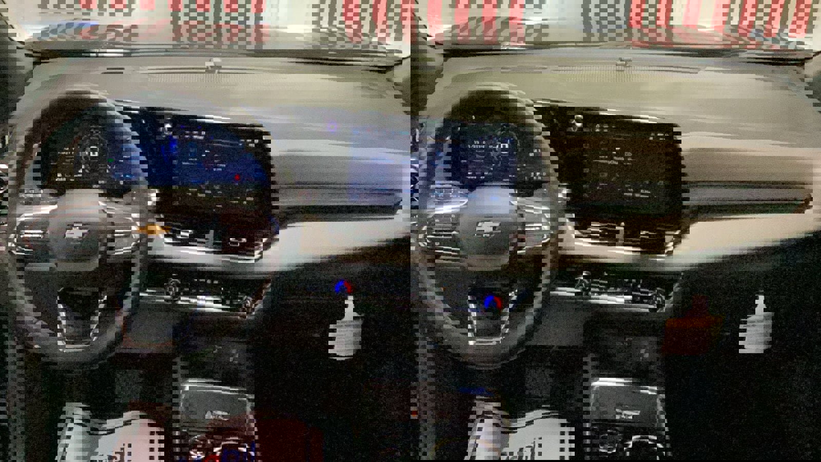 New 2026 Chevrolet Equinox LT w/ Convenience Package II image 10