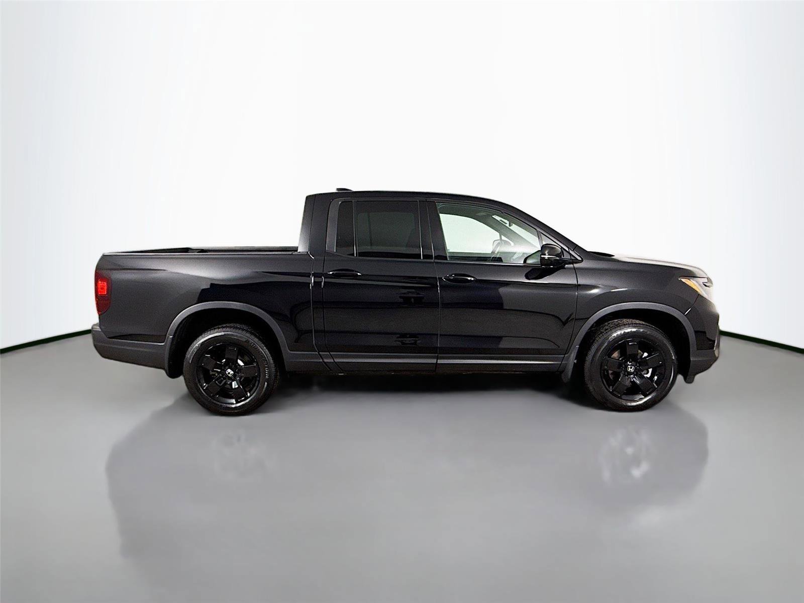 Used 2024 Honda Ridgeline Black Edition image 18
