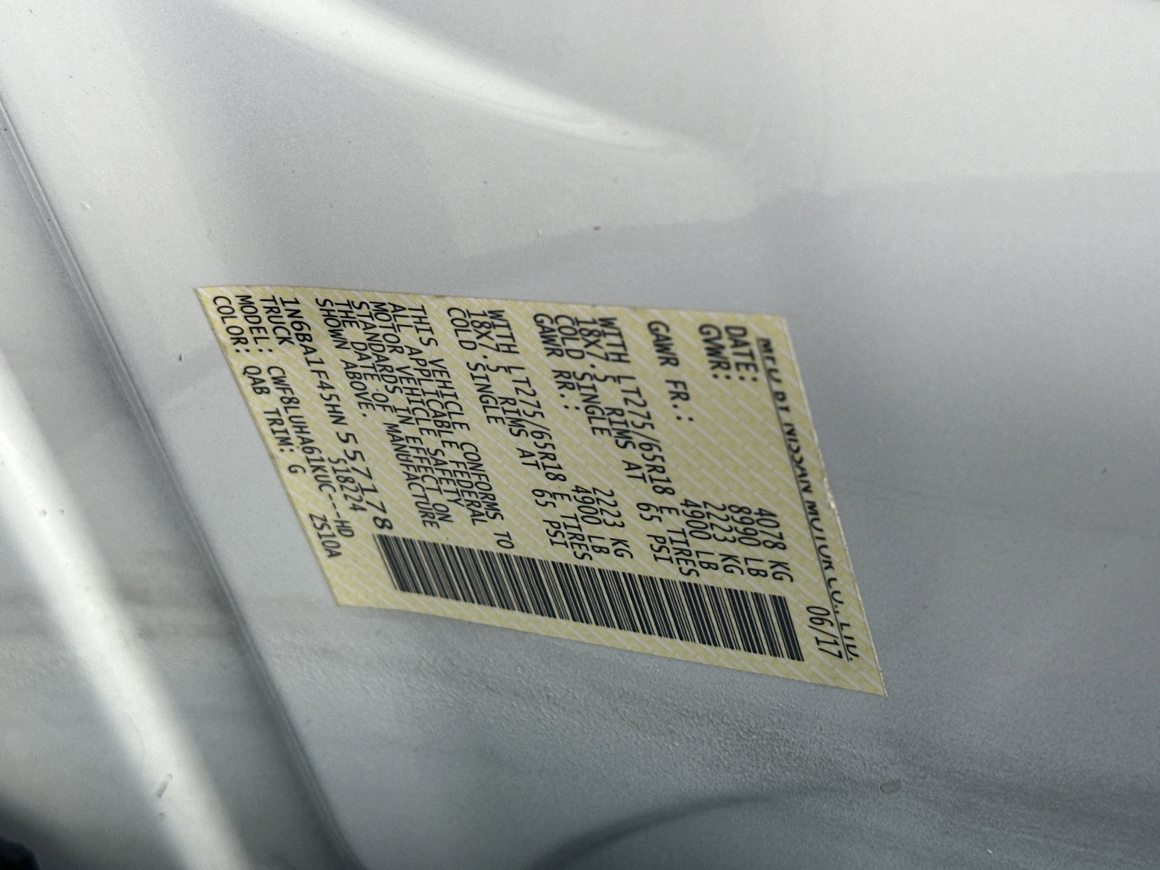 Used 2017 Nissan Titan PRO-4X w/ Pro-4x Convenience Package image 36