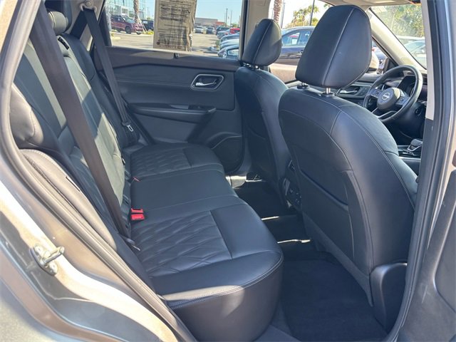 Used 2022 Nissan Rogue Platinum w/ Head-Up Display Package image 20