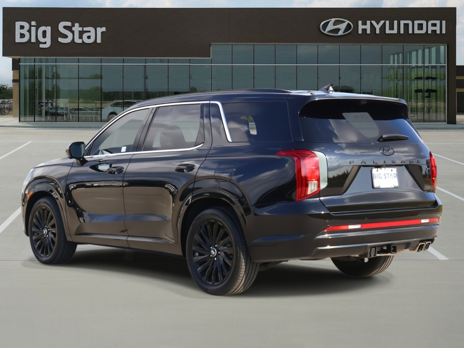 Used 2025 Hyundai Palisade Calligraphy image 3
