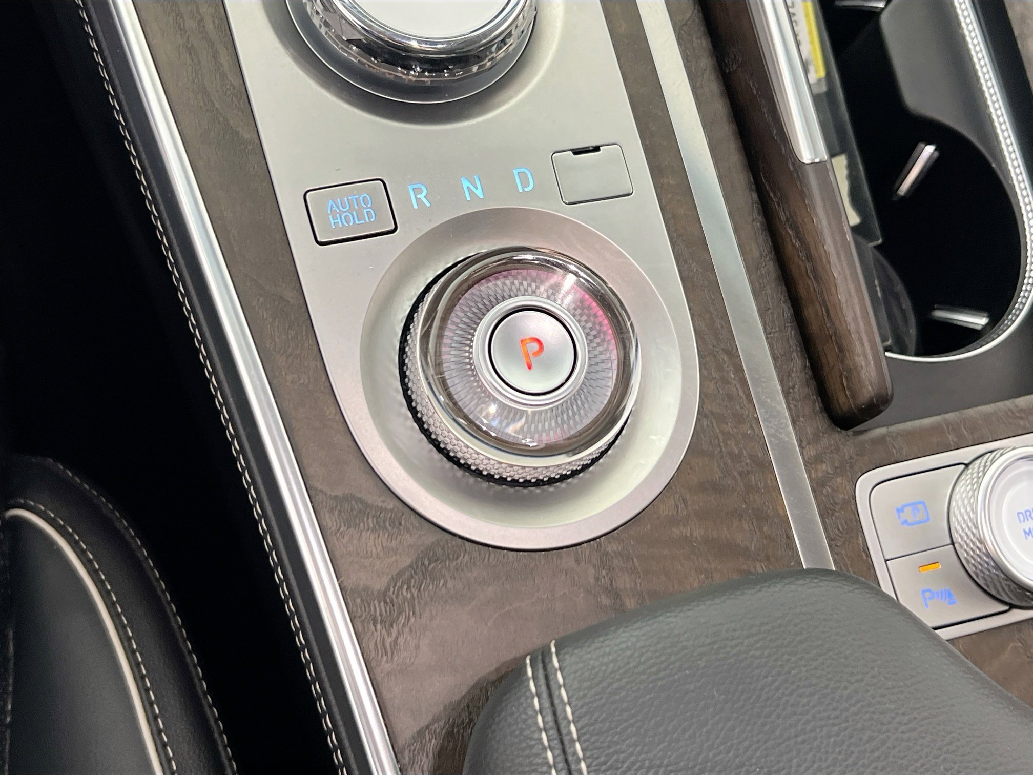 Used 2024 Genesis GV80 3.5T image 17