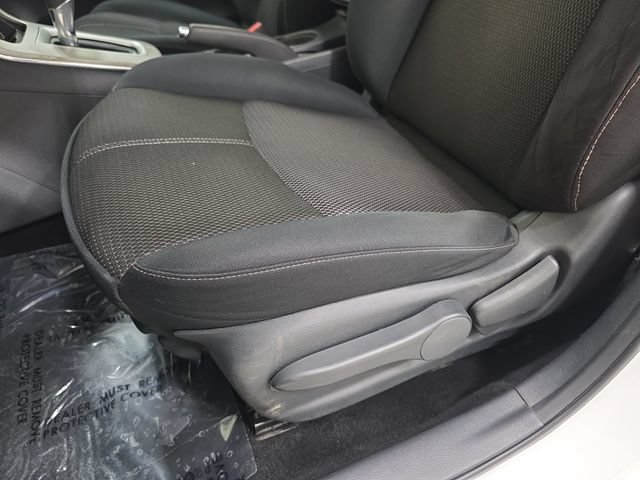 Used 2015 Nissan Sentra S FWD image 27