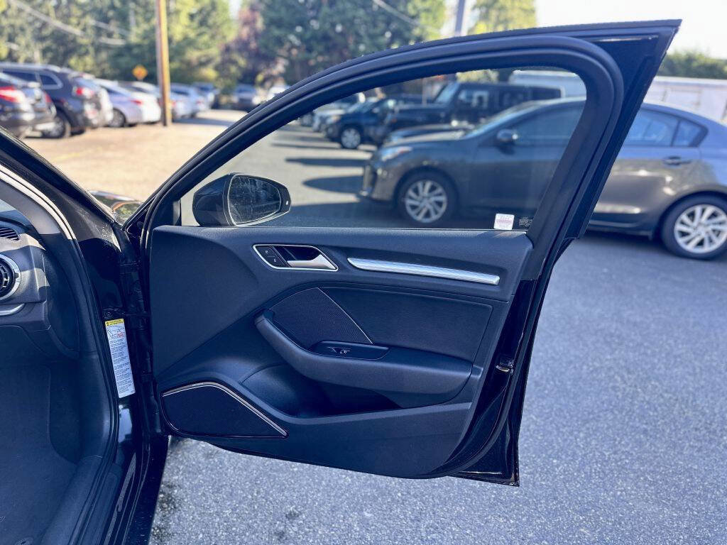 Used 2015 Audi A3 2.0T Premium Plus image 31