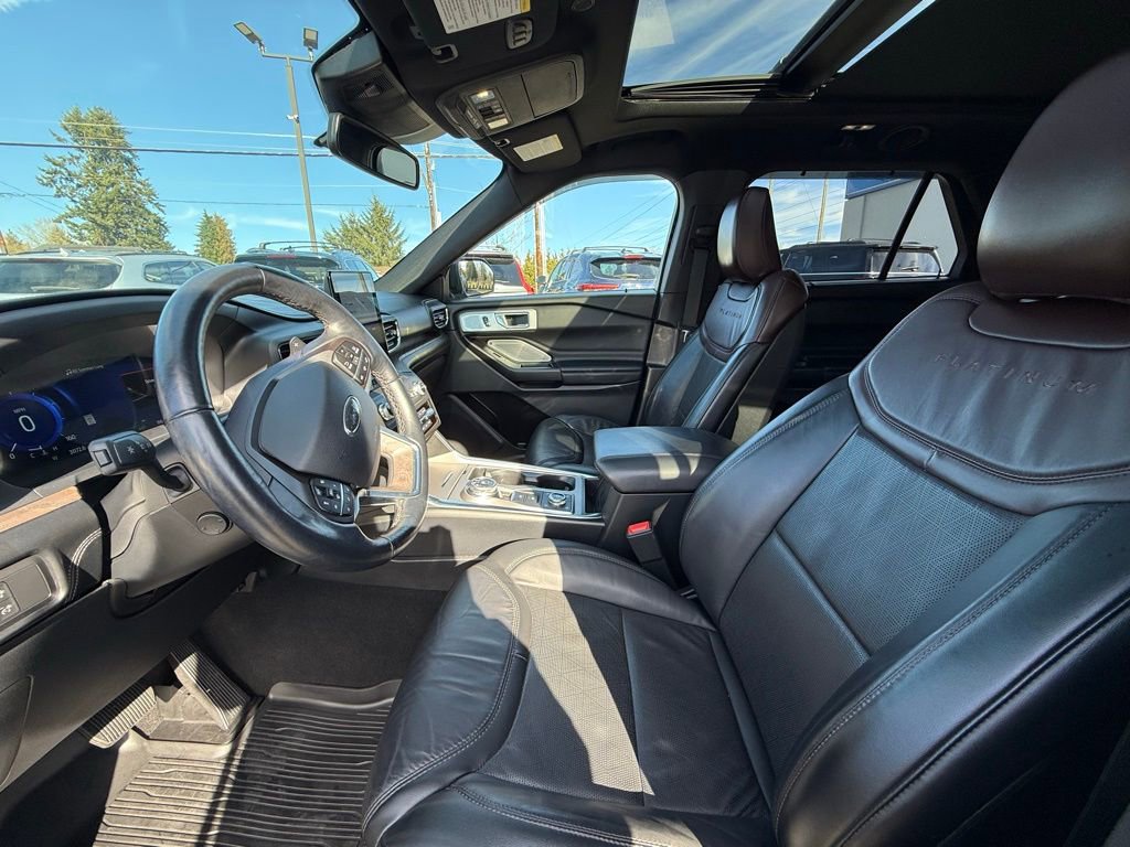Used 2020 Ford Explorer Platinum image 14
