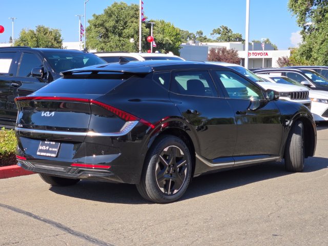 New 2025 Kia EV6 Wind AWD/4WD image 5