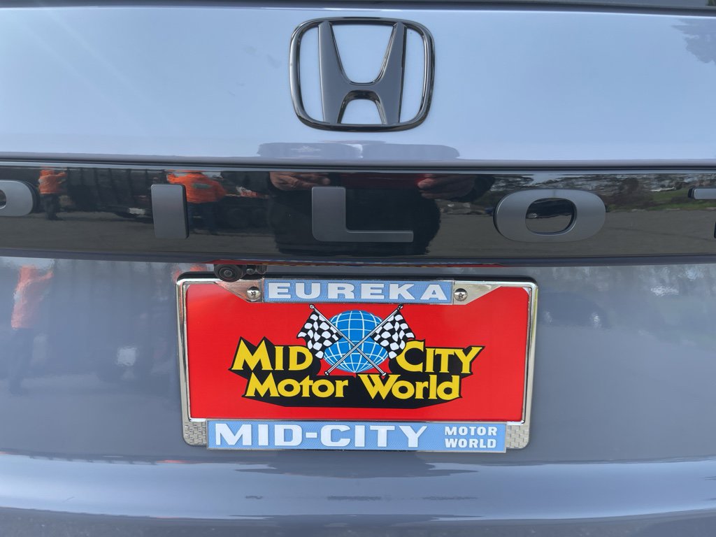 New 2026 Honda Pilot Touring image 2