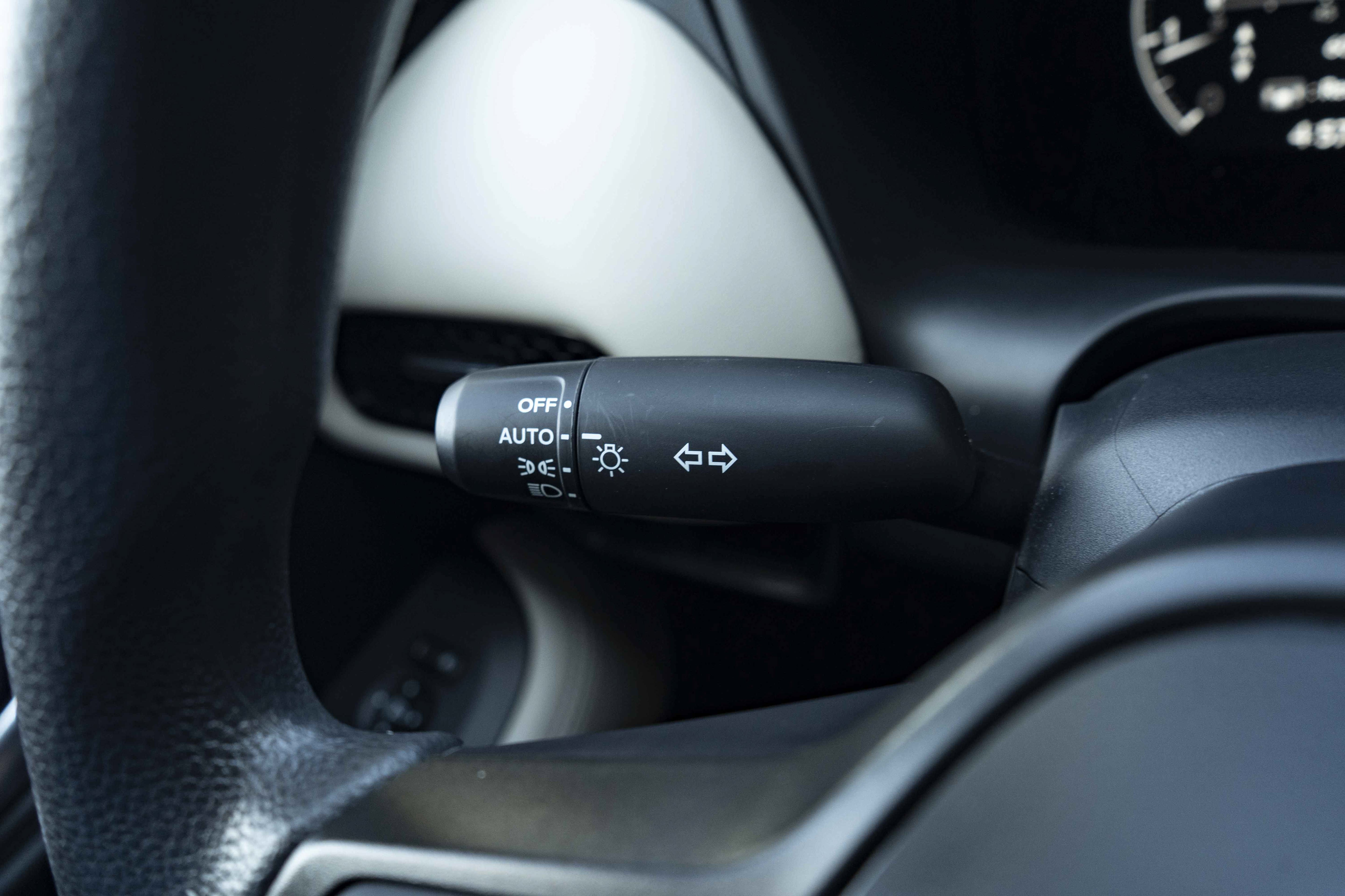 Certified 2027 Honda HR-V LX image 23