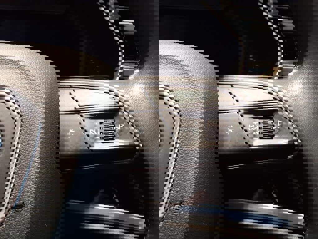 Used 2021 Audi Q3 2.0T Premium Plus image 15