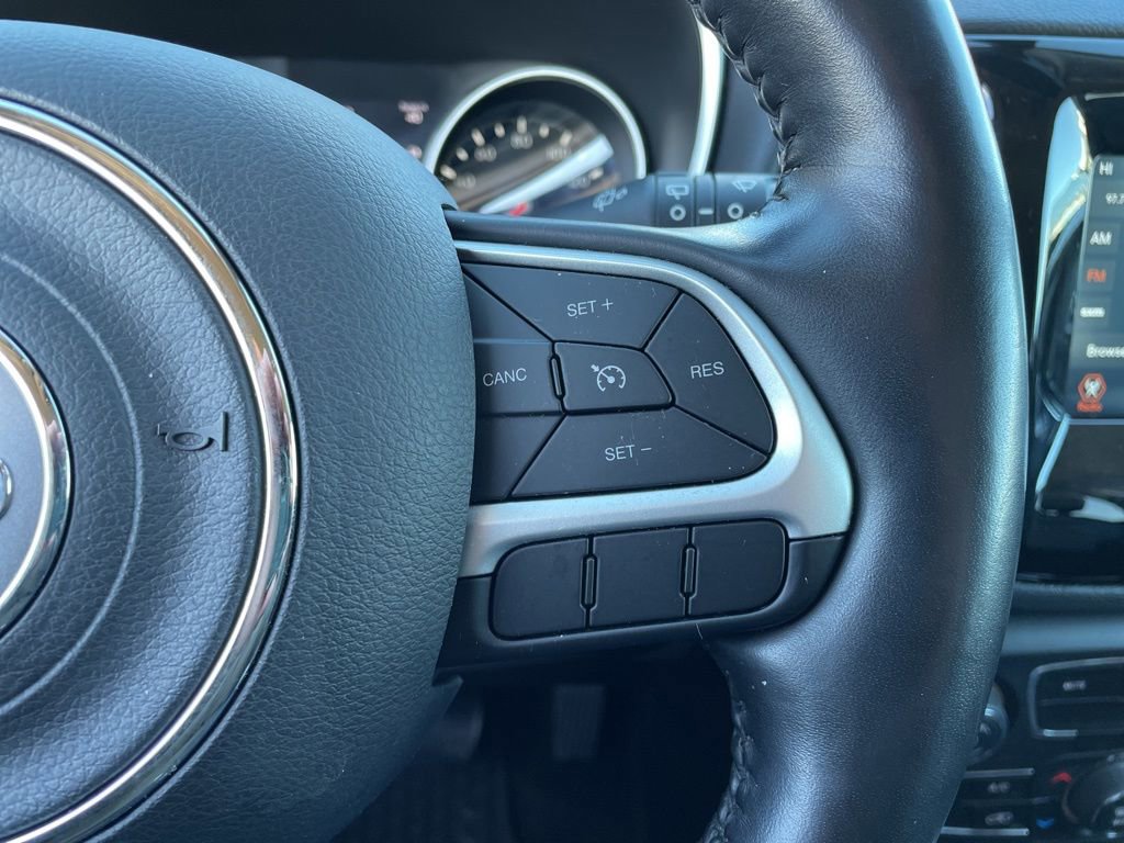 Used 2021 Jeep Compass Latitude image 27