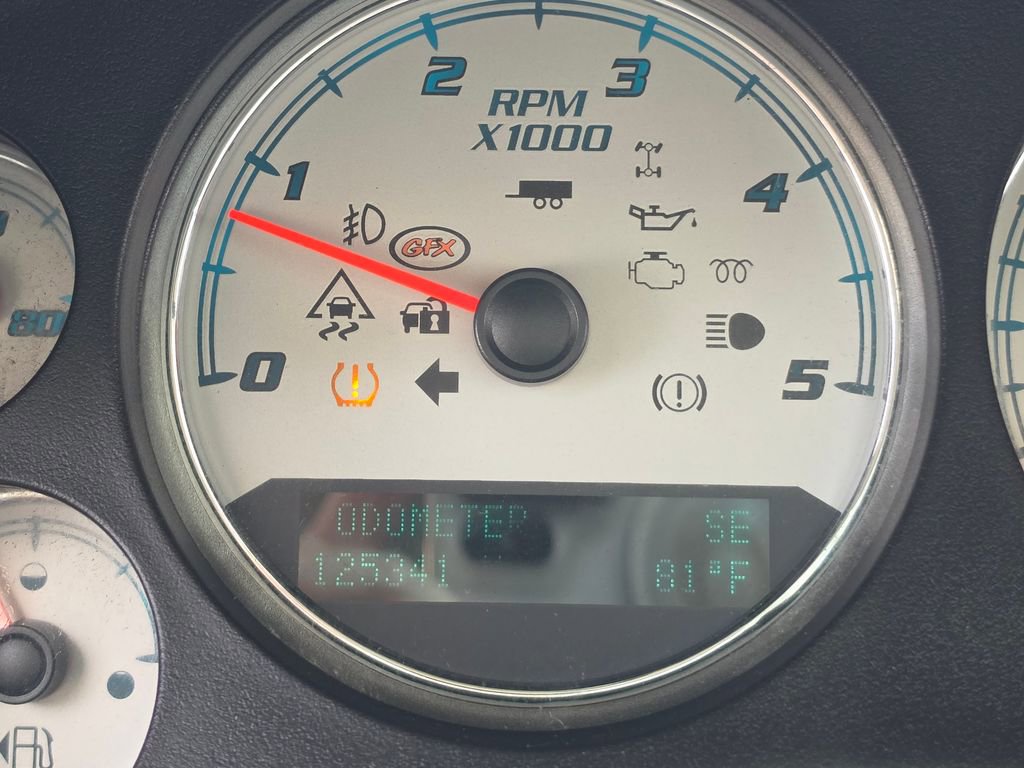 Used 2009 Chevrolet Silverado 2500 W/T AWD/4WD image 22