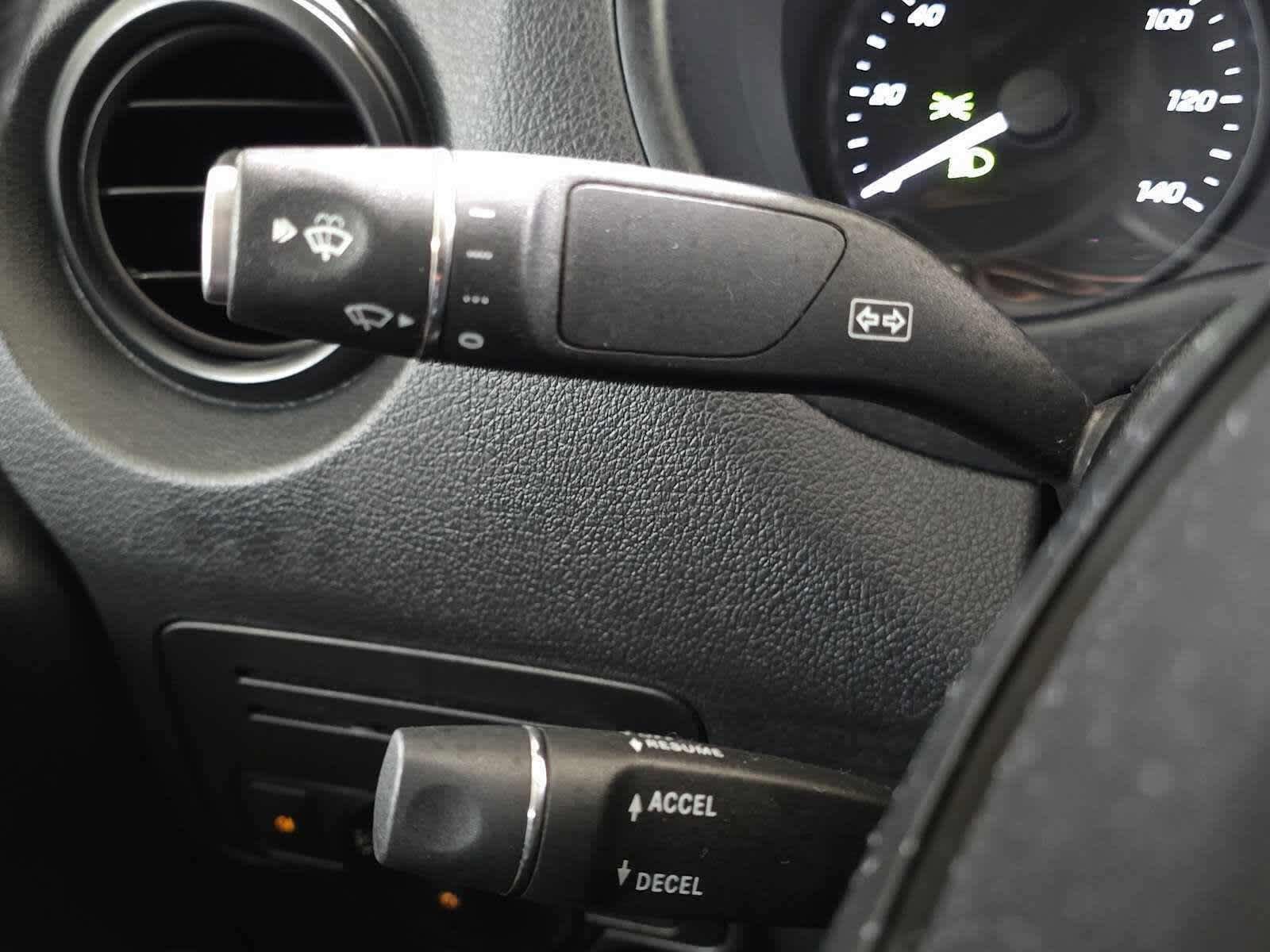 Used 2020 Mercedes-Benz Metris image 29