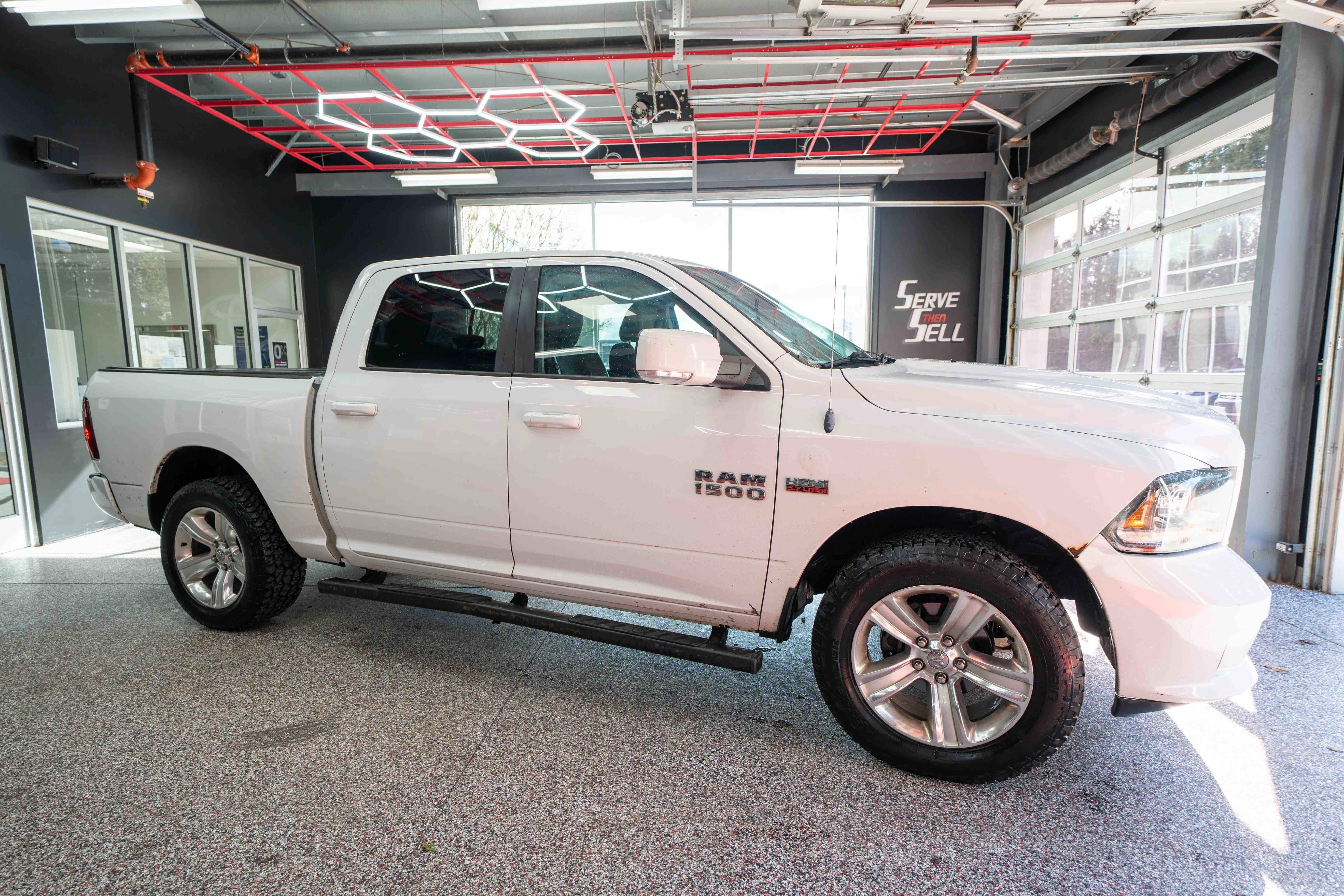 Used 2014 RAM 1500 Sport w/ Sport Premium Group image 5