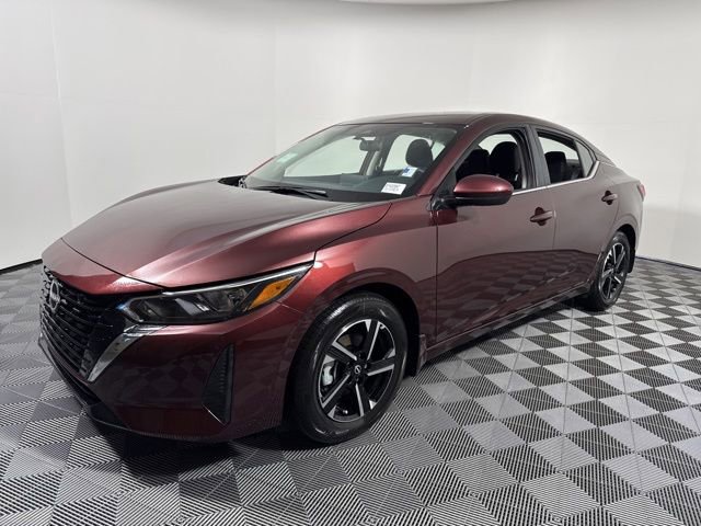 Used 2025 Nissan Sentra SV image 2