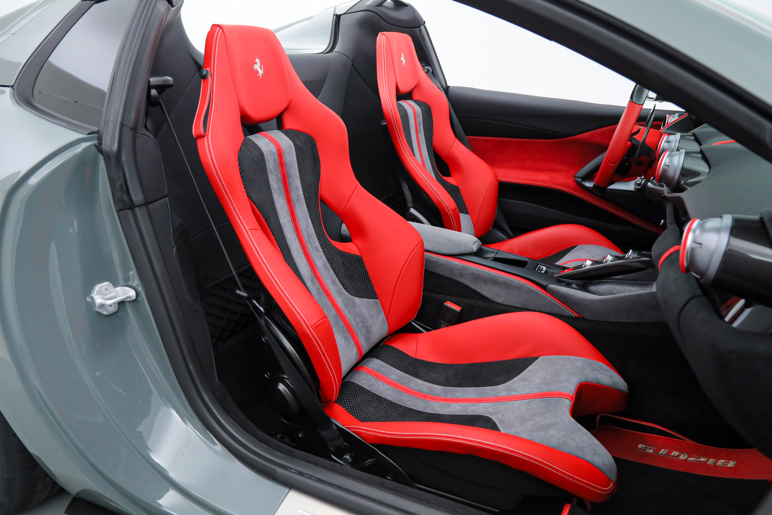 Certified 2022 Ferrari 812 GTS RWD image 29