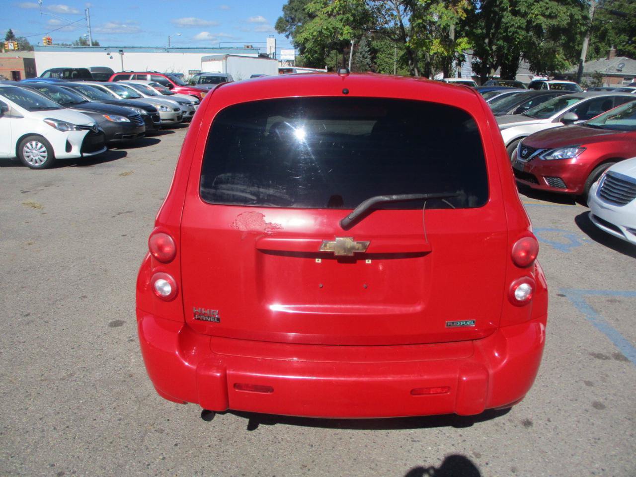Used 2011 Chevrolet HHR LS FWD image 5