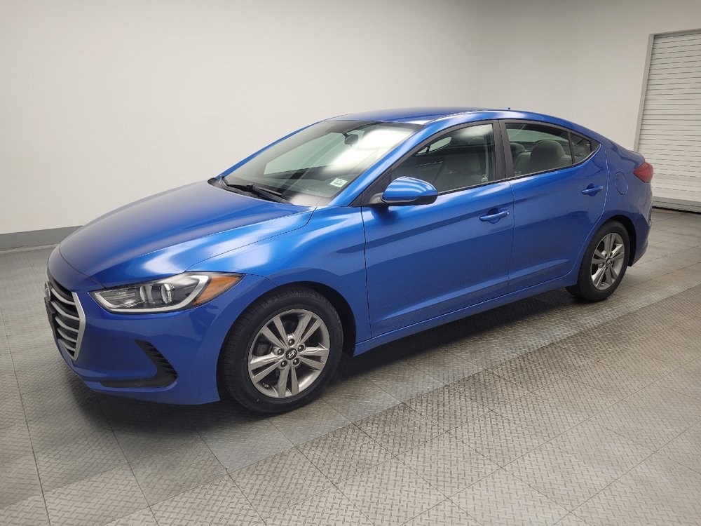 Used 2017 Hyundai Elantra SE image 2