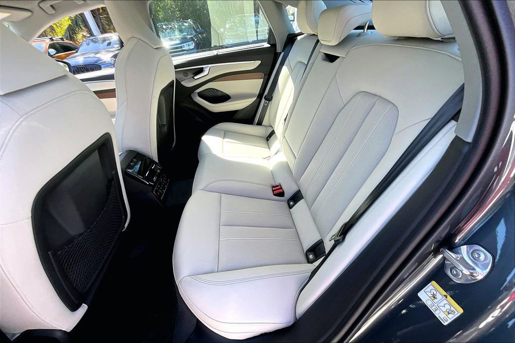 New 2026 Audi A6 Premium Plus image 17