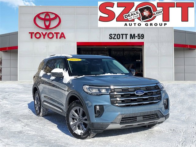 Used 2025 Ford Explorer Active w/ Active Comfort Package