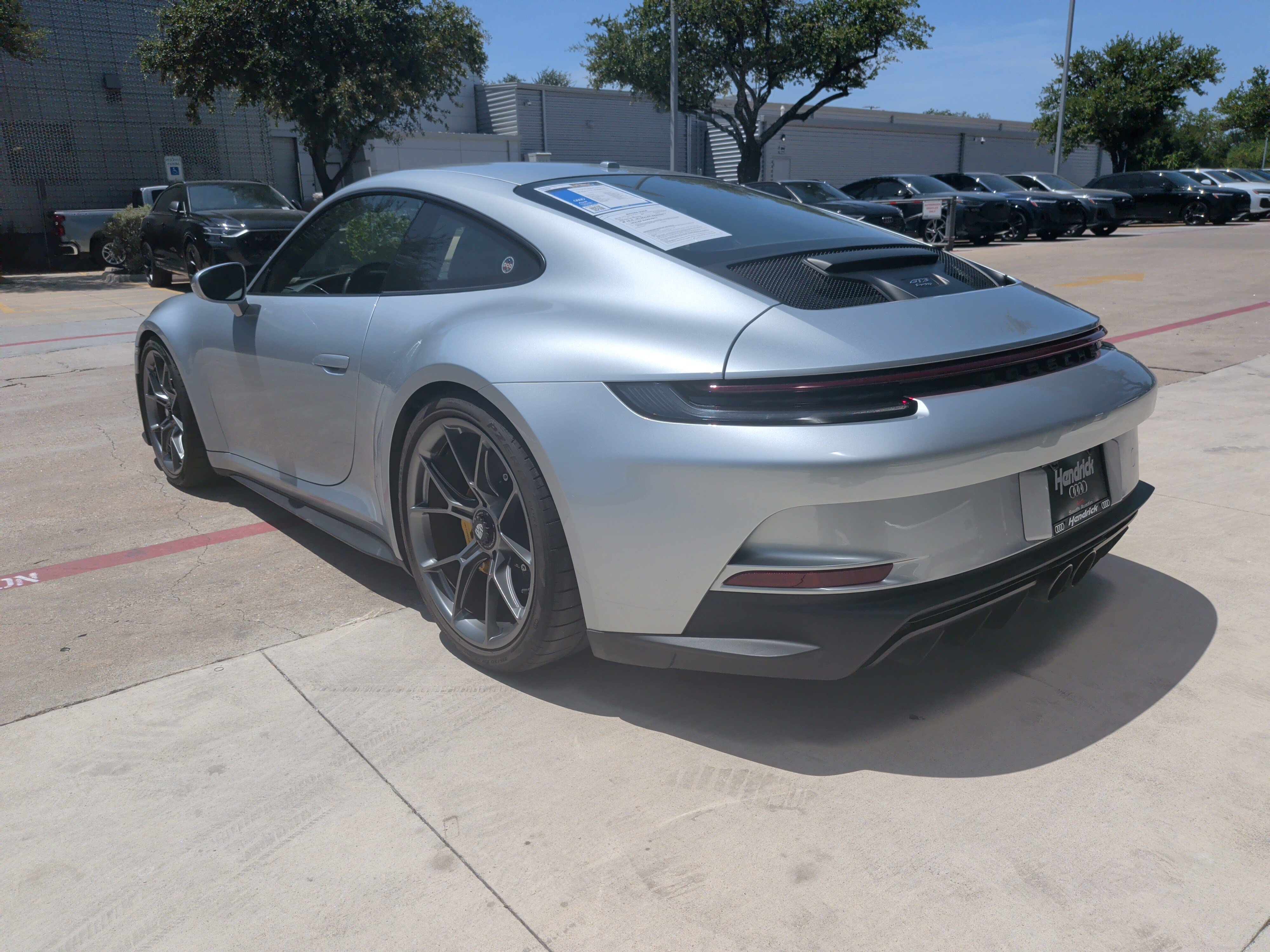 Used 2022 Porsche 911 GT3 RWD image 8